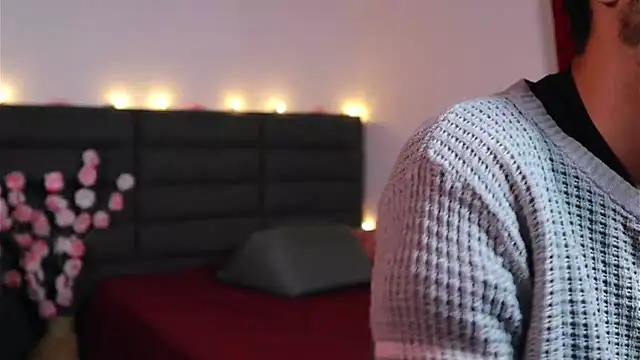 kathieandpovcock1 webcam