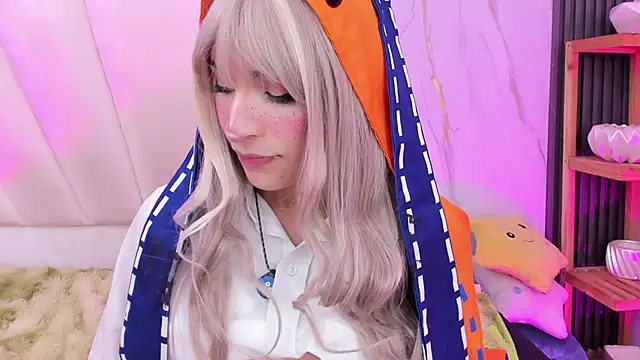 AliiceWonderland_ webcam