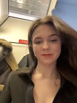 Ttixmila live sex cam