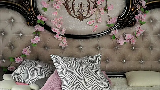 KirstinMcgeady webcam