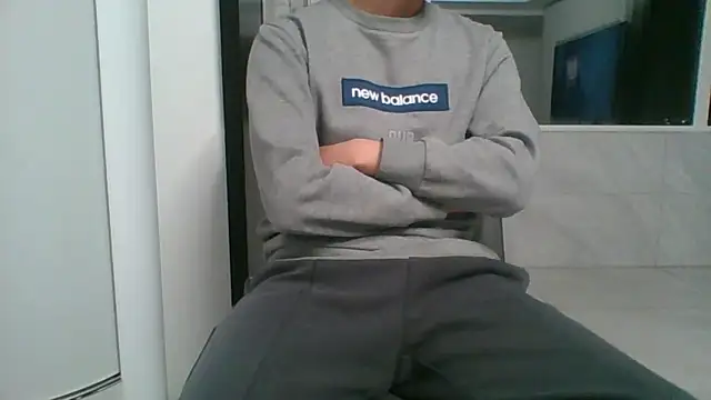 nole_china7 (Ask my age) - talk / fun / cum