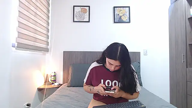 Scarlett_Jazmin webcam