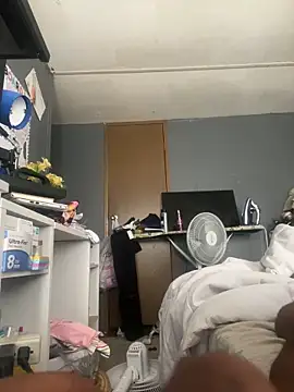 CaramelBrownBBC14 webcam