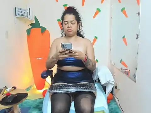 alexa-cooper- webcam