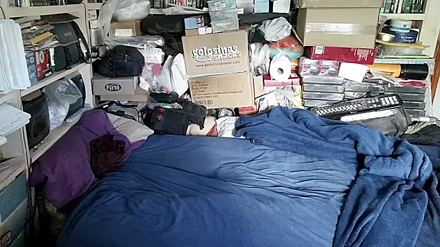 hadeszeuss2 - Hadeszeuss2's free webcam - UK Sex Cams