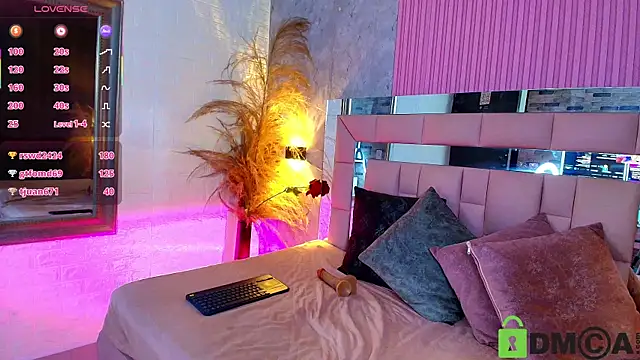 daphne_walton webcam