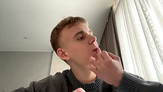 solofury (M twink) - Buy car