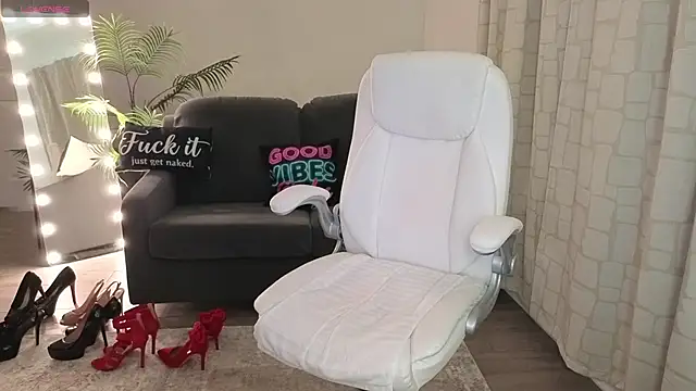 YourMarthaMayer webcam