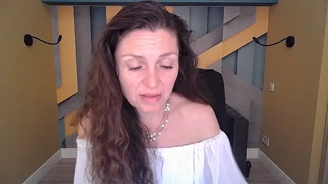 ellalong - EllaLong's free webcam