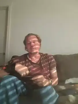 yourMasterisBored webcam