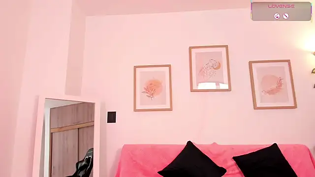 aleja_montiel__ webcam