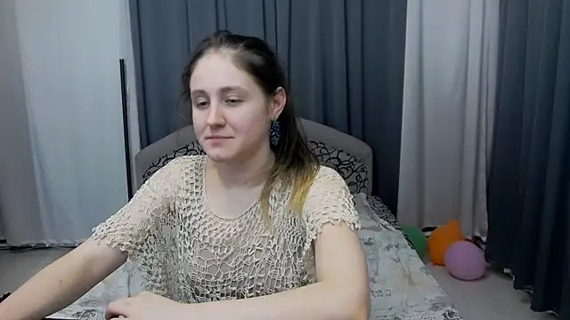 Holliy_Cooper webcam