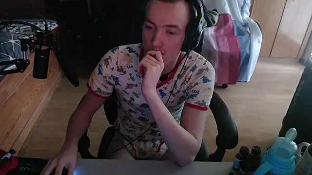 babydracodarkfang - BabyDracoDarkfang's free webcam - UK Sex Cams