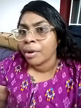 Webcam Model (deepika-mallus)  is live.Free join now!