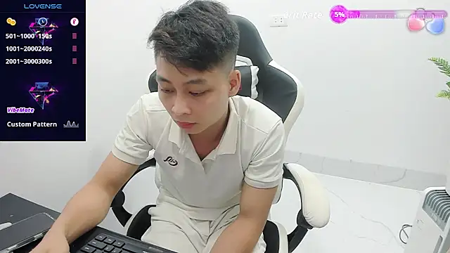 Preview Naughty___asian