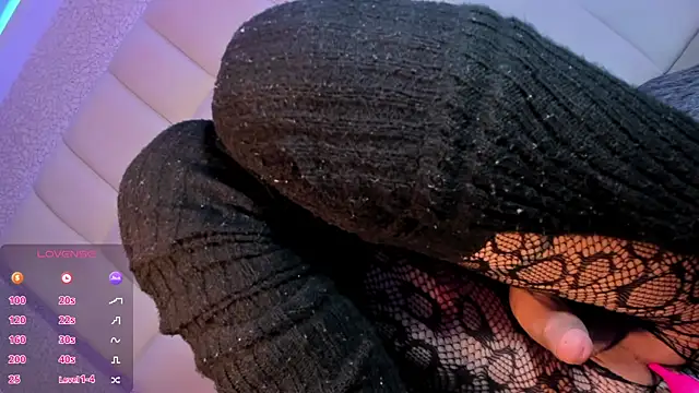 Summer_walkerr webcam