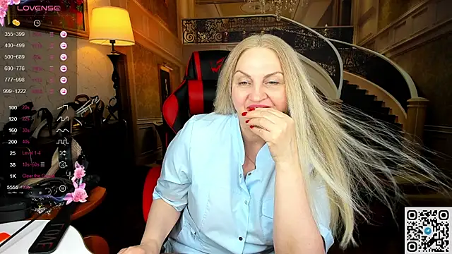 Nina_Devillle webcam