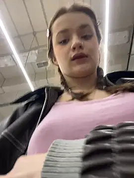 your_babymila webcam