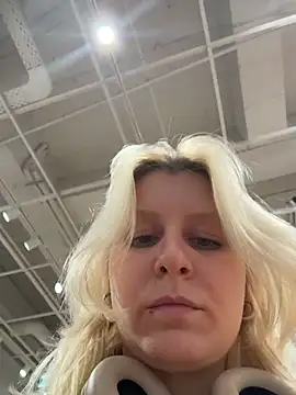 Flora_StallSecrets webcam