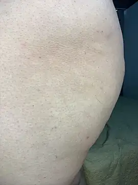 soe_lara - Soe_Lara's free webcam - UK Sex Cams