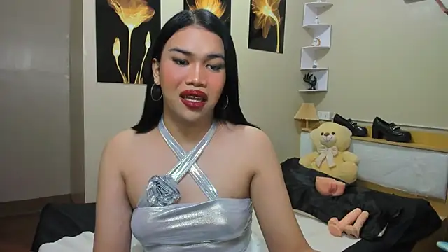 hugecelestina - Hugecelestina's free webcam - UK Sex Cams