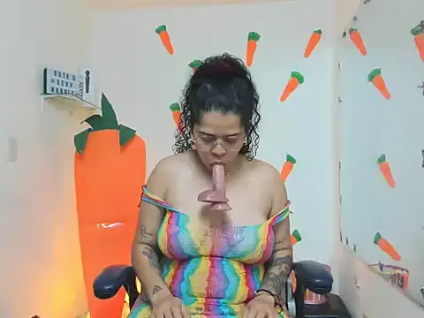 alexa-cooper- webcam