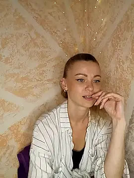 nitaxsky - NitaXSky's free webcam - UK Sex Cams