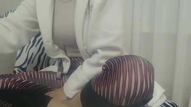 web_lady - Web_Lady's free webcam - UK Sex Cams