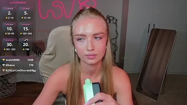 tessagrays - TessaGrays's free webcam - UK Sex Cams