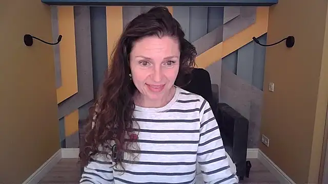 ellalong - EllaLong's free webcam - UK Sex Cams