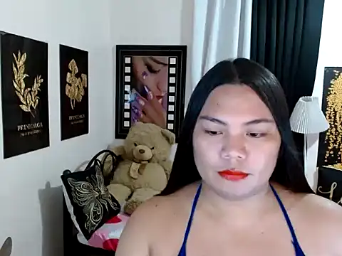 TSbrianaHugeCock webcam