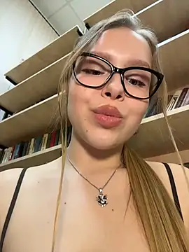 Liza_risky live sex cam