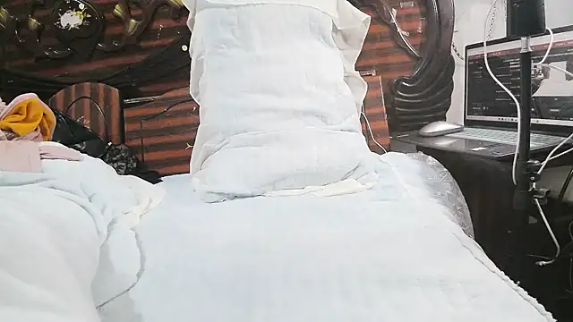 hebe-02 - Hebe-02's free webcam - UK Sex Cams