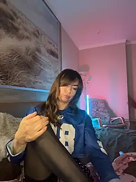 mary_kiitty - Mary_Kiitty's free webcam - UK Sex Cams