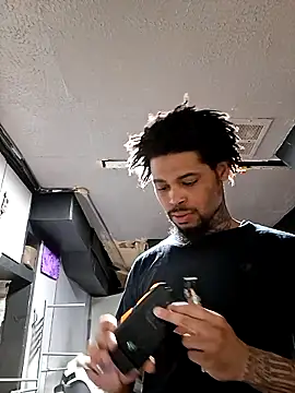 Painstickwes Live Webcam on Stripchat