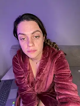 laraslittlesecrett webcam