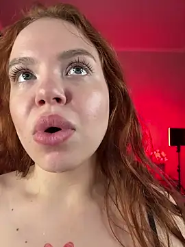 RedheadQueen_ webcam