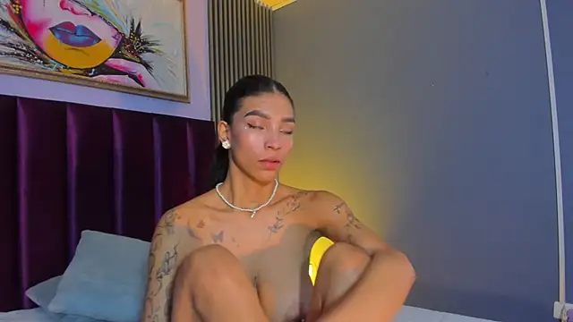 LauraAristizabal webcam