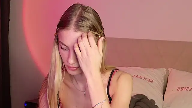 GabriellaOlsen webcam