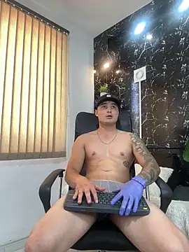 Alexander_ferre webcam