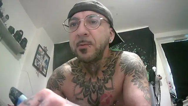 X_MagicMello_X webcam