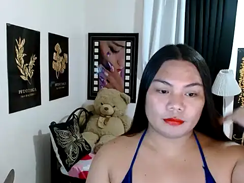 TSbrianaHugeCock webcam