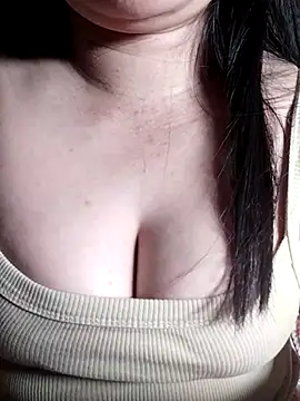 reina_fcup01 - Reina_Fcup01's free webcam - UK Sex Cams