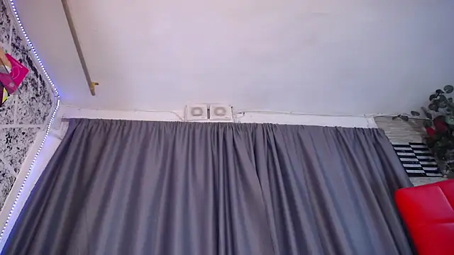 hornytsblonde webcam