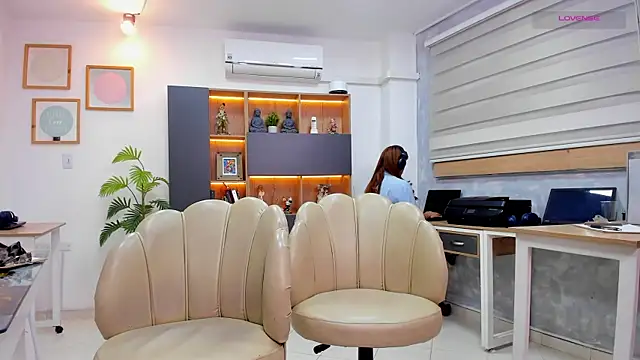 franshesca_hotxxx - Franshesca_HotxxX's free webcam - UK Sex Cams