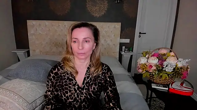 AllisonWilliams webcam