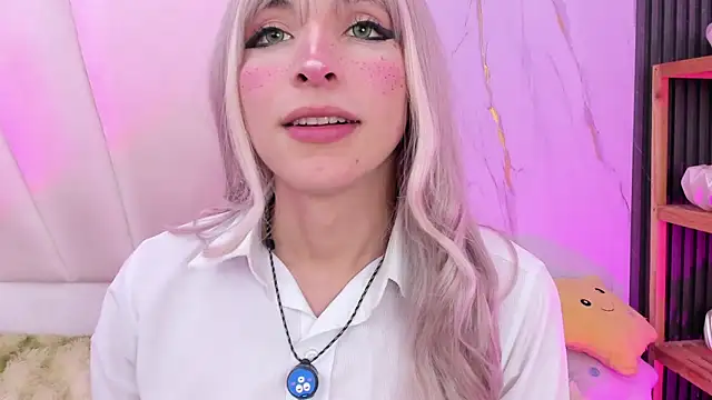 AliiceWonderland_ webcam