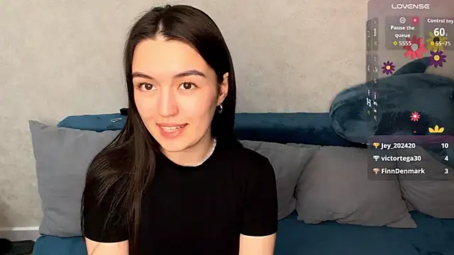 lilysolar - Lilysolar's free webcam - UK Sex Cams