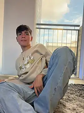 naim_theking (M twink) - nude show outdoors, in the park 🛝🛝