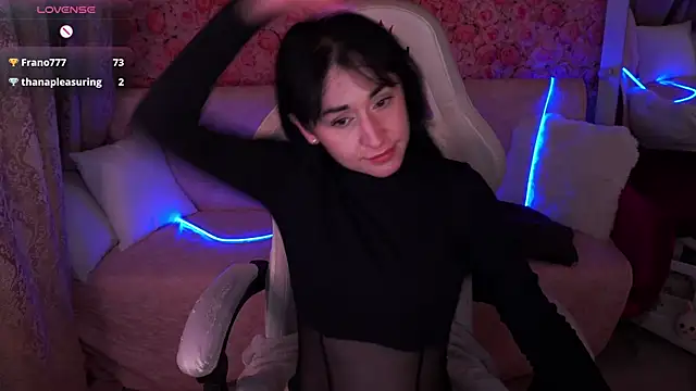 CarolinaaFoxyyy webcam